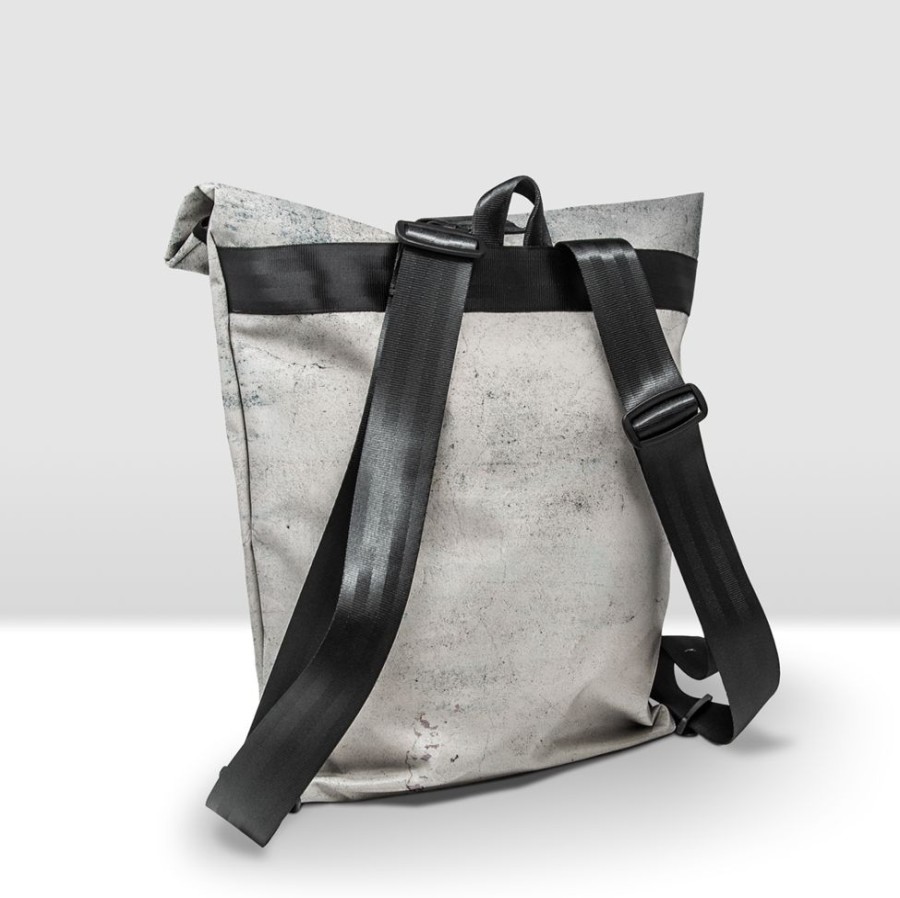 Bagpack Bagful | Overlap