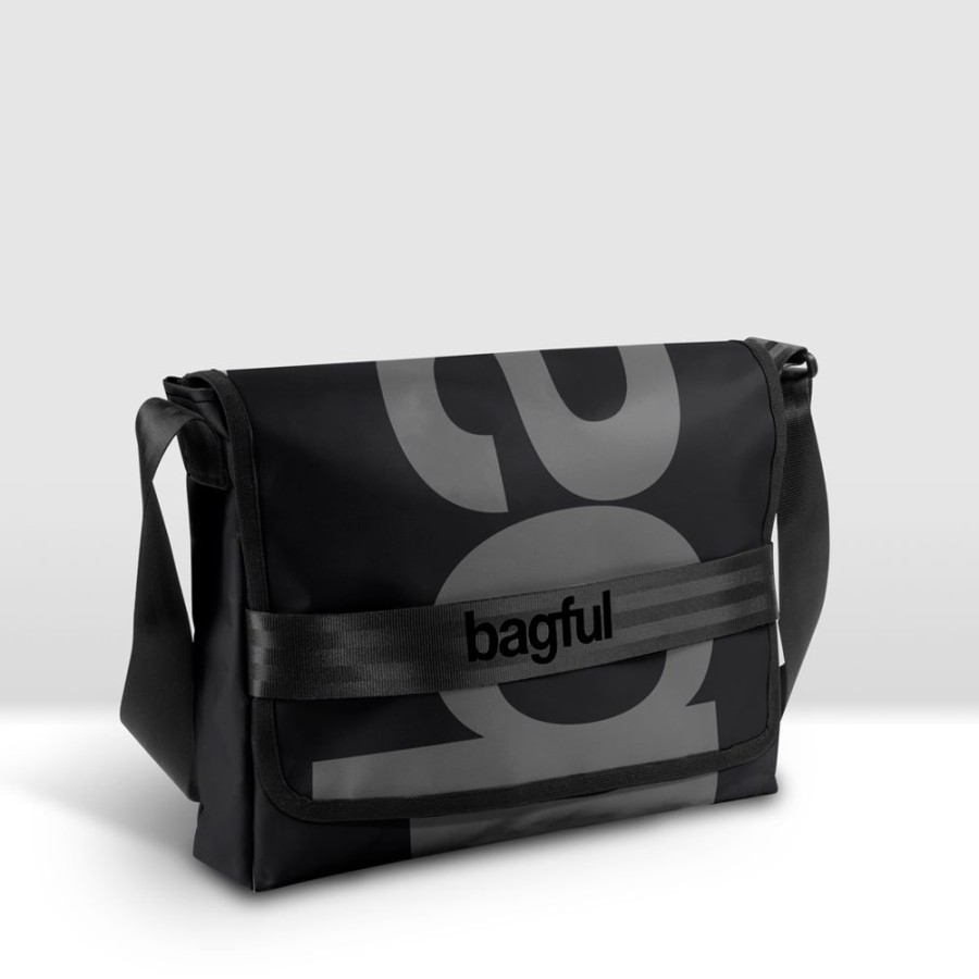 Messenger Bagful | Black