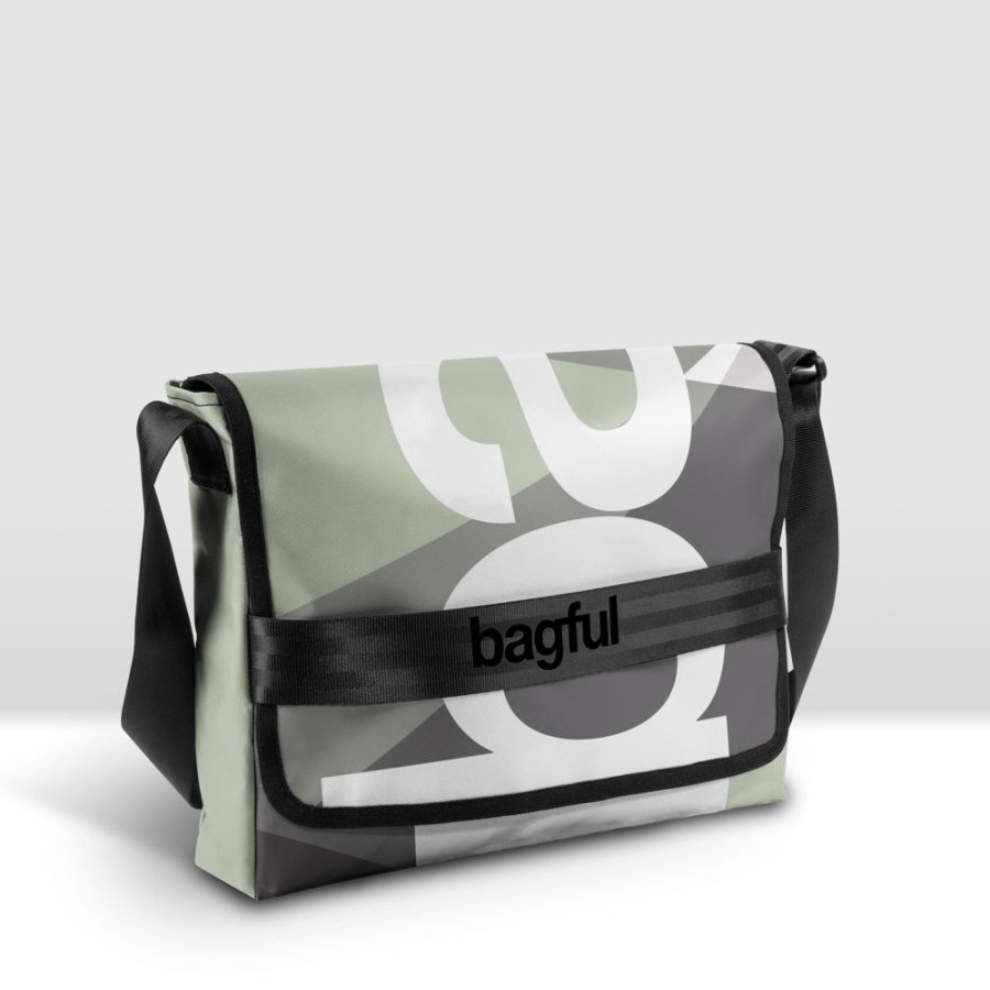 Messenger Bagful | Scree