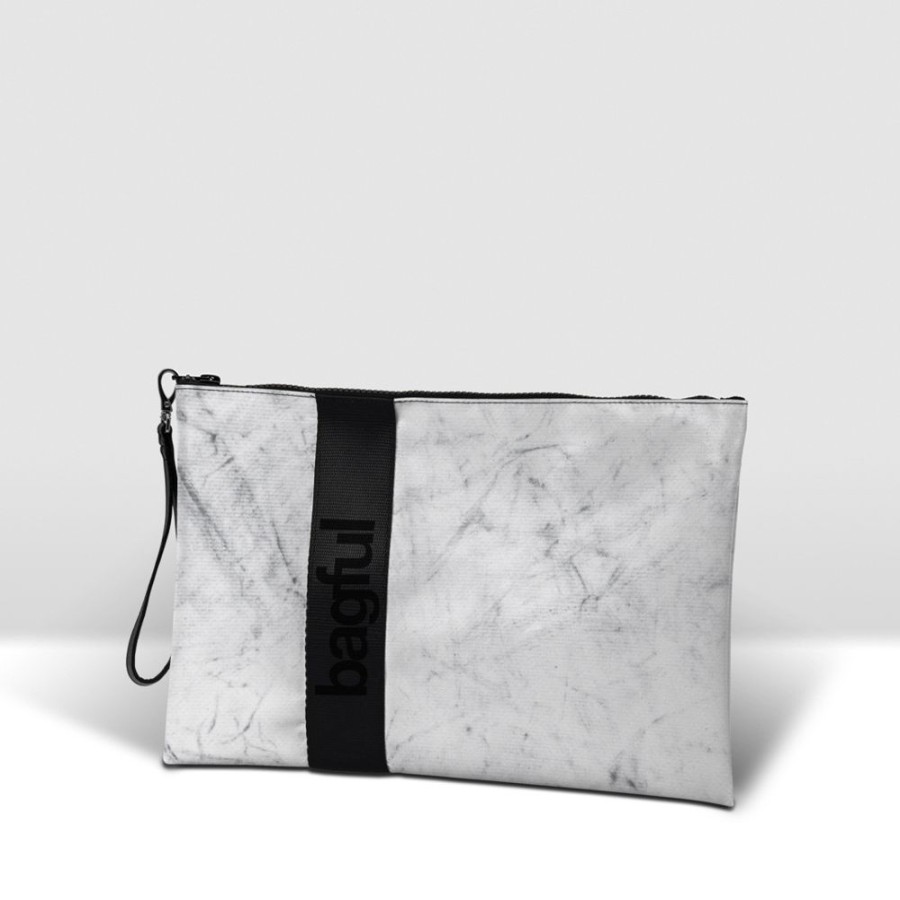 Essential Bagful | White Grunge