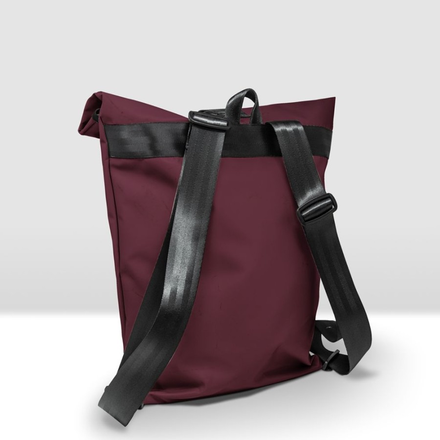 Bagpack Bagful | Lockheed